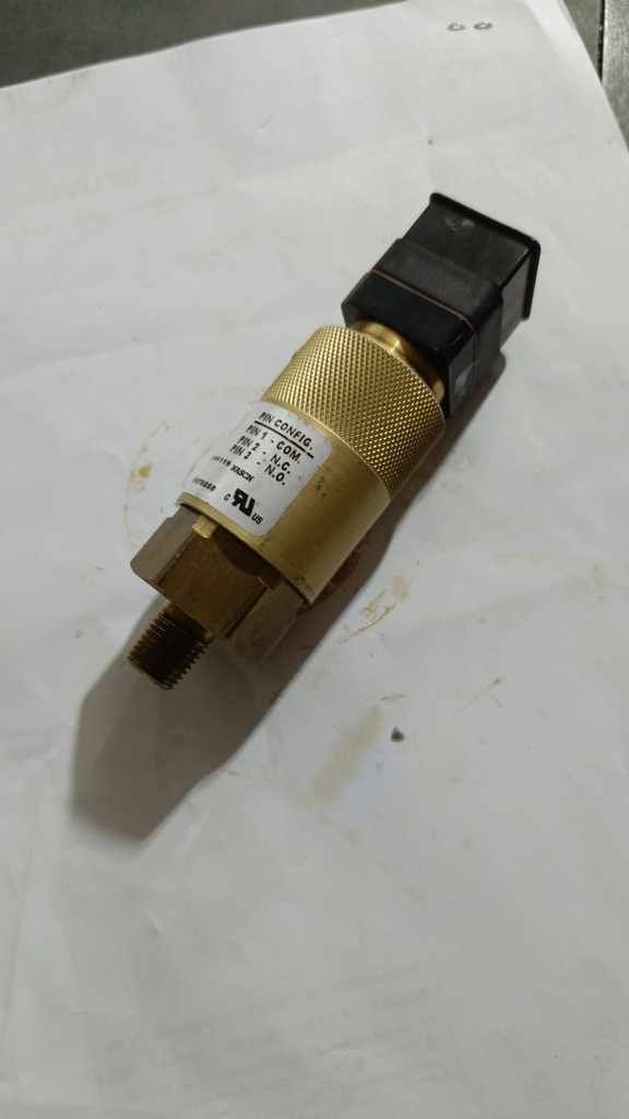 PRESSURE SWITCH